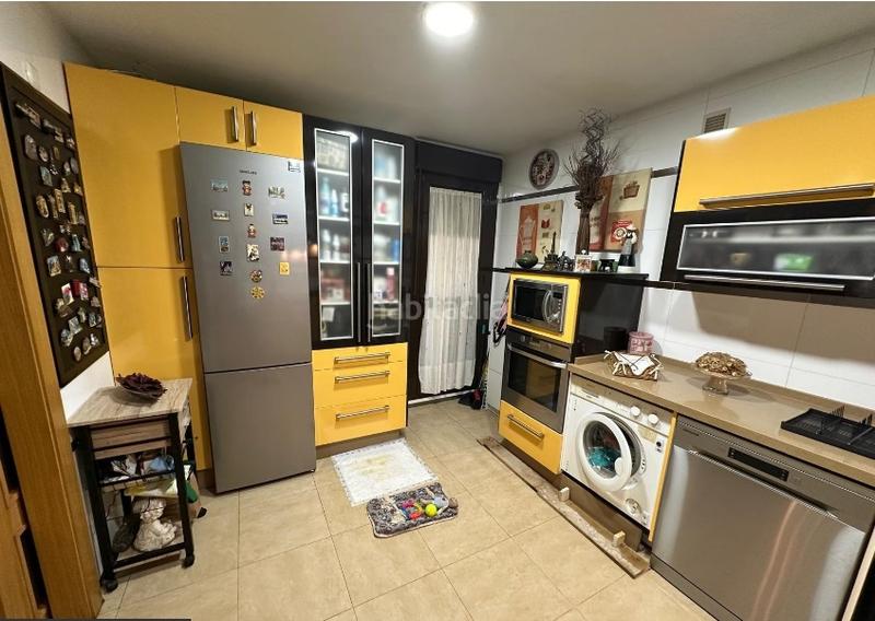 Foto 5759fe88-6c1b-473a-afd1-0e37bf6ee2a2. Flat with heating in Huerta de la Reina - Trassierra Córdoba