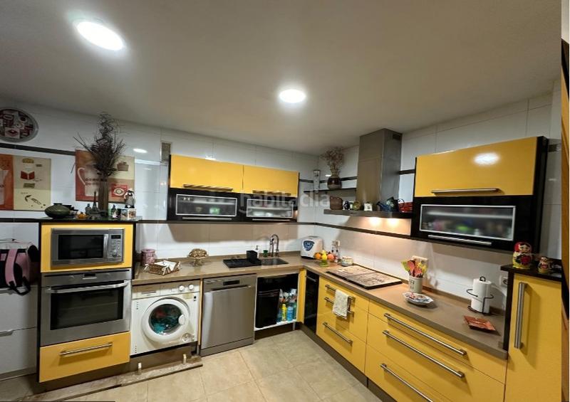 Foto ed2b9654-ba64-48ca-ace8-4a98cbbebefd. Flat with heating in Huerta de la Reina - Trassierra Córdoba