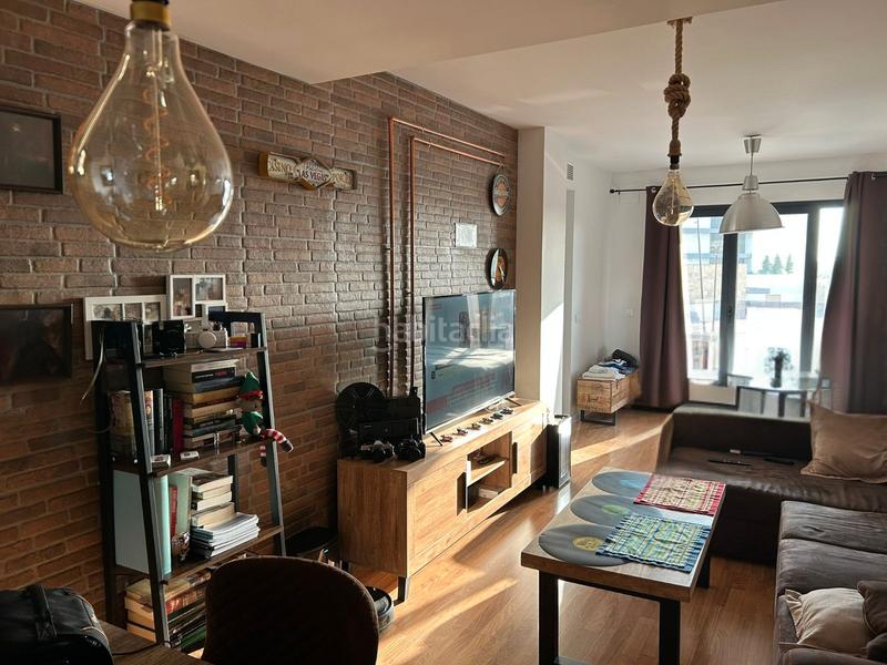 Foto 165672cf-636f-4912-a99c-e15bfa85935c. Pis amb calefacció aparcament piscina a Poniente-Norte - Miralbaida - Parque Azahara Córdoba