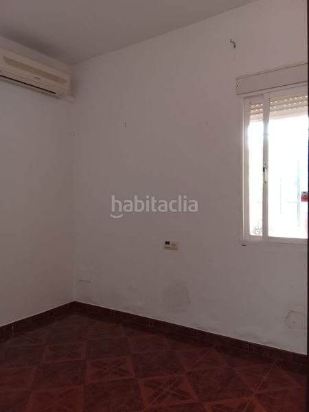 Foto e1ef881b-b217-42a5-b842-fa0ad34c71c3. Xalet amb xemeneia aparcament piscina a Villarrubia Córdoba