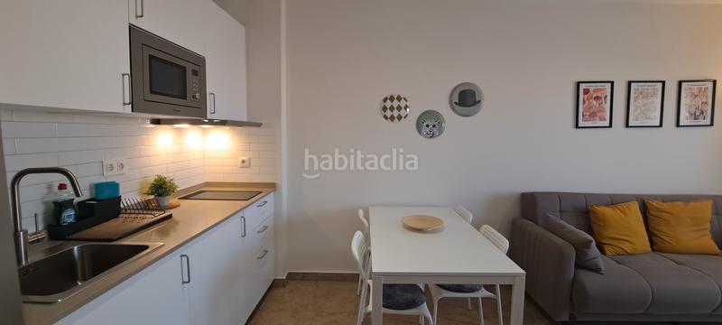 Foto 667be776-bcd5-4182-ae4d-c741ba6716d8. Alquiler apartamento en avenida del decano 2 apartamento con piscina y garaje 2ª linea playa en Punta Umbría