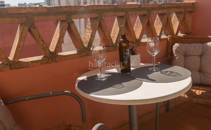 Foto c399c8ca-ac0a-4624-9a8b-75850d5aacf3. Alquiler apartamento en avenida del decano 2 apartamento con piscina y garaje 2ª linea playa en Punta Umbría