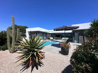 Chalet  Carrer de la cuereta. Villa lista a entrar 3 dormitorios