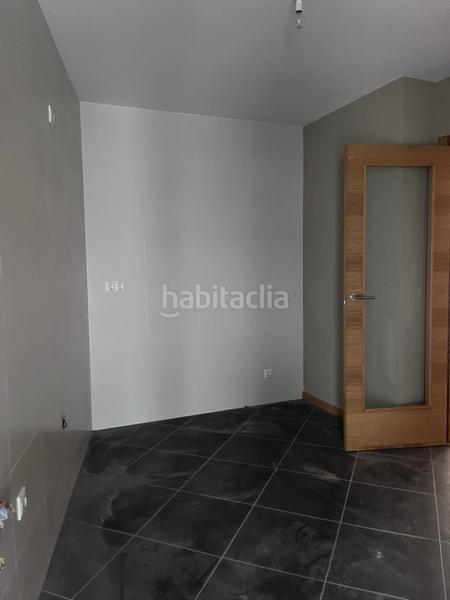 Foto 4be22851-7294-4102-b804-cc459db58028. Edifici a Silleda
