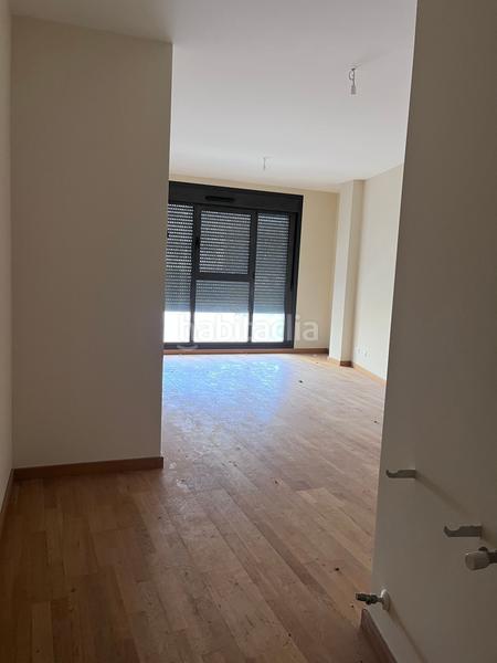 Foto 58f378ee-d124-4a2f-a88c-79305ff45c59. Edifici a Silleda