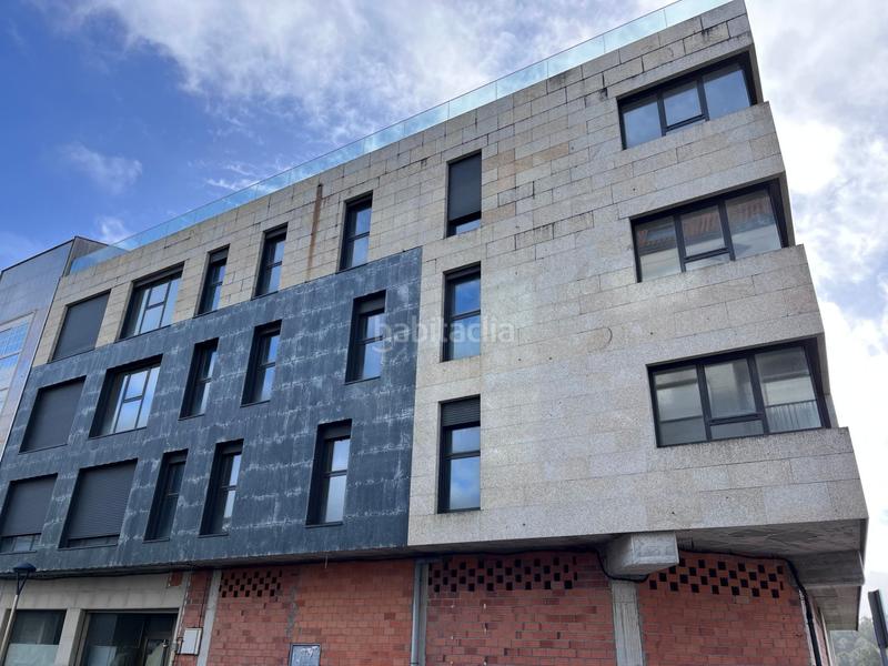 Foto d0276936-538c-4c42-85f7-8c0fd9f4059e. Edifici a Silleda