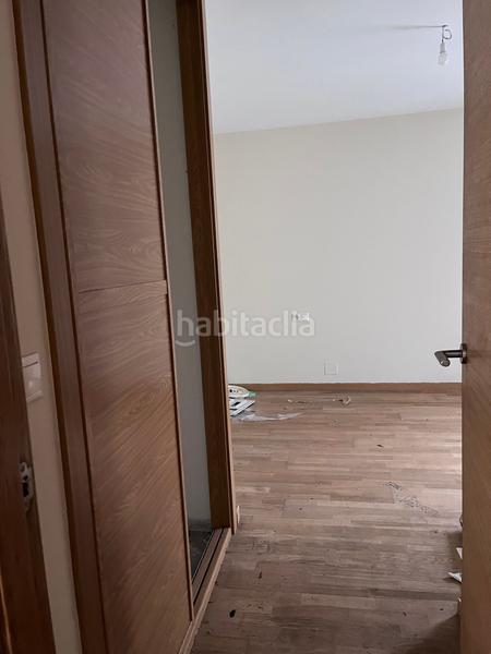 Foto d0684f7e-f375-4ad5-8944-fcb929fd43d6. Edifici a Silleda