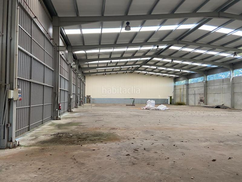 Foto c5875b03-ea85-4638-bf7f-226fe794a7ff. Terreny residencial a Lalín