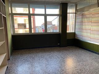 Lloguer Local Comercial a Lalín. Local acondicionado