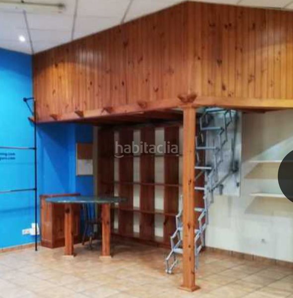 Foto def9b1a5-55ff-44ab-9f7a-42054f9573ee. Local comercial a Silleda