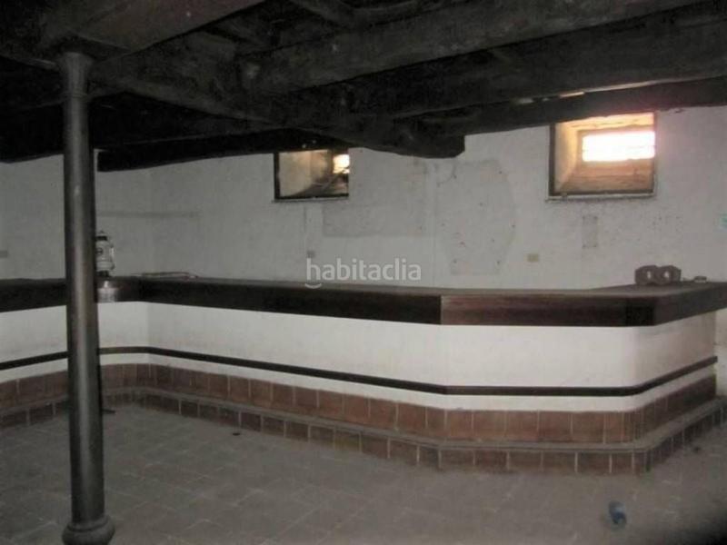 Foto 67e3f184-3251-4308-95d7-b2e7873d1d59. Edifici a Lalín