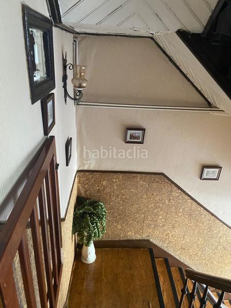 Foto efc8362a-d710-432b-92d2-da5921049001. Casa adossada a Lalín