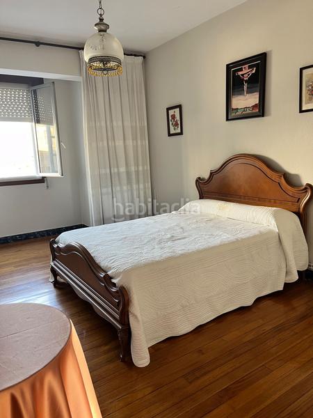 Foto c9d77bff-e004-4f94-9d74-848b9ef9e613. Masía casa con finca y local en el centro de a bandeira en Silleda