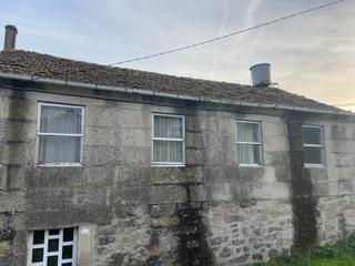 Mas à Lalín. Casa de piedra