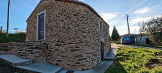 Bauernhof en Lal�n. Para rehabilitar cercana a lalin