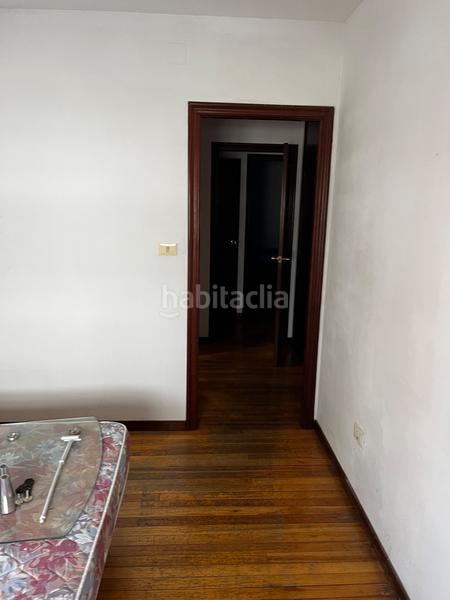 Foto d68b10f4-81ac-471a-8879-e80df3eee28c. Piso 3 dormitorios en Silleda