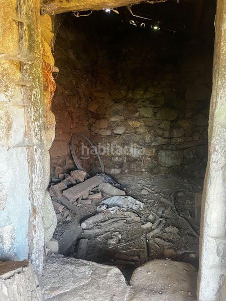 Foto 048ba832-b61d-4429-bdda-7a997c0f985e. Masia a Silleda