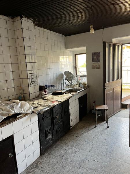 Foto 2755e897-8d08-4c57-acaa-122ee5c7a6b8. Masía casa con viñas en punxinourense en Punxín