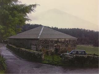 Bauernhof in Lalín. Casa de piedra   entre lalin y agolada
