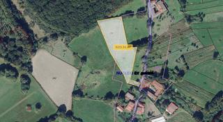 Terreny residencial a Lalín. Finca urbanizable en vales gresande