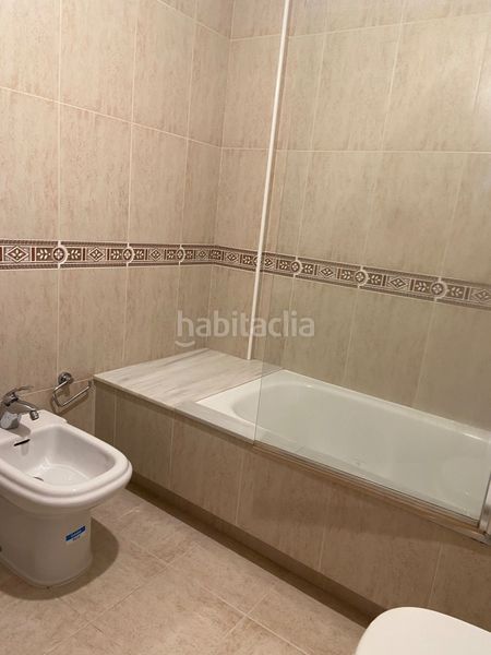 Foto 53d67ed6-dd08-4003-8091-e9186065a091. Apartament amb calefacció a Lalín