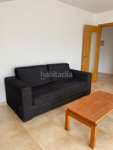 Foto 76f91a98-2a3f-400a-bce3-151219650a1d. Apartament amb calefacció a Lalín