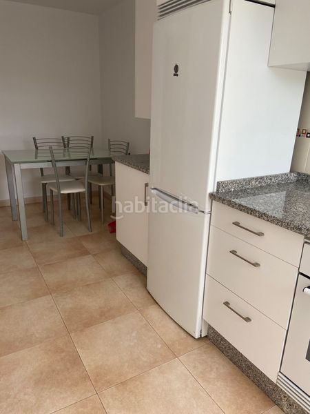Foto 9e80dc55-bd9e-422e-8887-02ca574f54c1. Apartament amb calefacció a Lalín