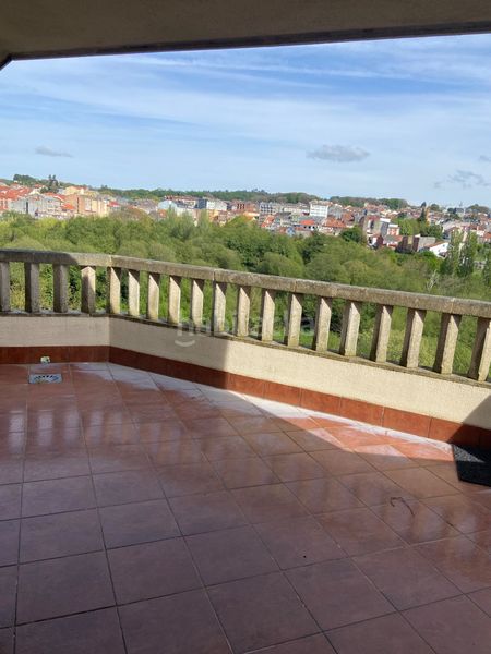 Foto c42c8ce9-dc6d-428d-ae0a-61e3c8c72ccb. Apartament amb calefacció a Lalín