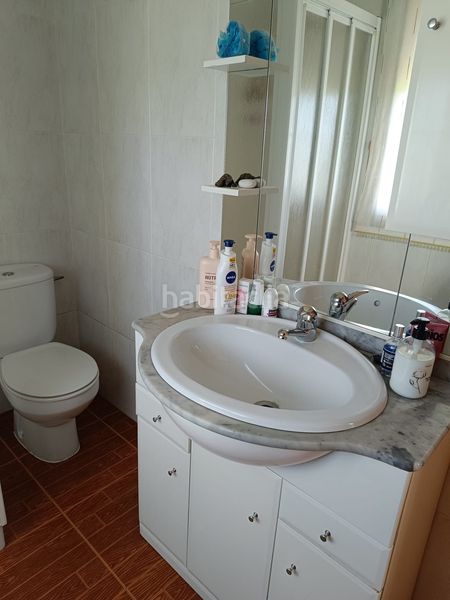 Foto 6a19e9b9-48b1-420f-8ee2-9cdafe6ee1dd. Casa a Lalín