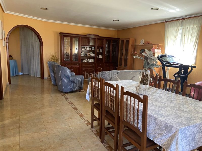 Foto d07ed5a0-d0c1-4389-a4d4-df39d85eb48a. Casa a Lalín