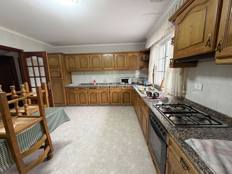 Foto 68e7fbdf-37b9-47d4-88d7-3d2a81bb1428. Casa amb calefacció aparcament a Vila de Cruces
