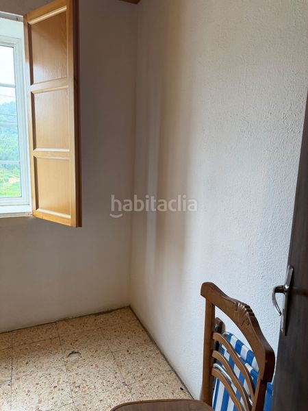 Foto 6c7cc74d-c113-4366-983f-6f95d7e59080. Casa amb calefacció aparcament a Vila de Cruces
