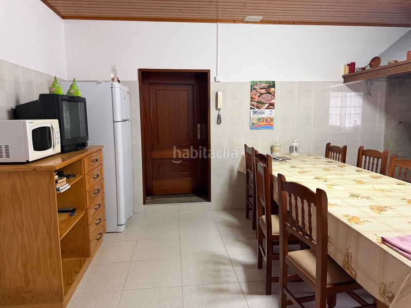 Foto fa335ae8-3b24-4a60-8d14-8aaee52d68b2. Casa amb calefacció aparcament a Vila de Cruces