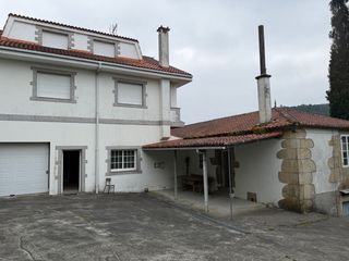 Casa en Vila de Cruces. Chalet en zona de merza