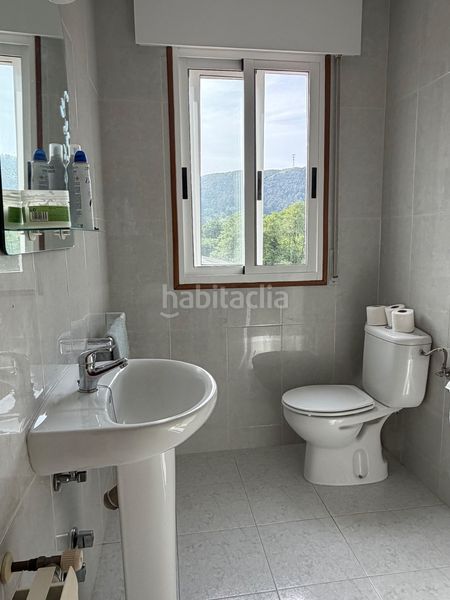 Foto 0e5793bb-bde9-477c-82da-98fdd05db5e7. Edifici a Silleda