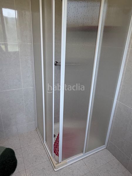 Foto 3eaf14b6-5ff2-4280-88d7-235f7ea6be5c. Edifici a Silleda
