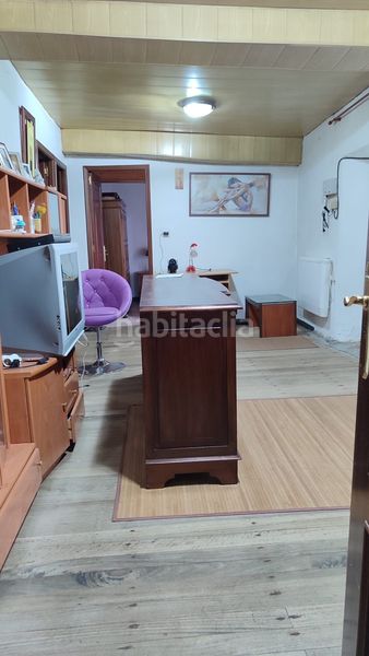 Foto cb879c4c-8354-4c66-a456-1ee575cf8b77. Masia a Dozón