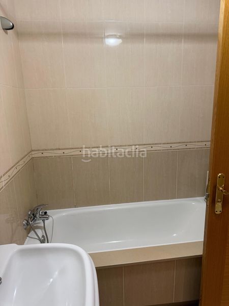 Foto 4d0339f2-e139-41ef-bf97-94e79350e535. Pis amb calefacció a Silleda