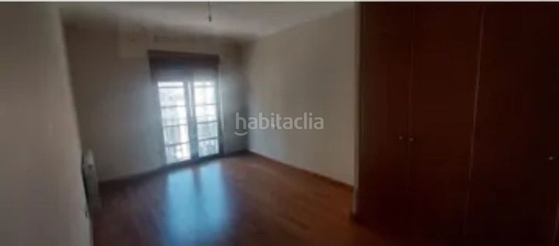 Foto bc062f6e-2c51-4851-aeb3-784e9bdaf027. Pis amb calefacció a Silleda
