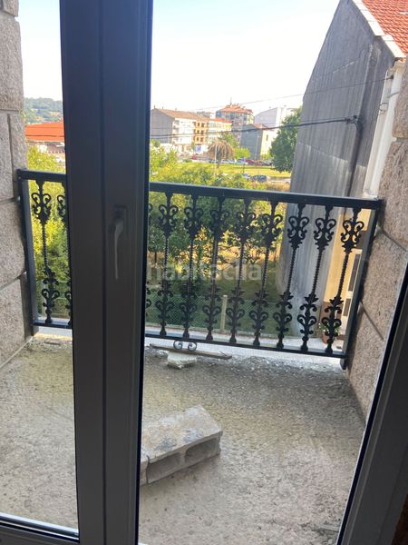 Foto 36a95779-3671-4de2-812e-7e4bfe202c70. Edificio  completo en Lalín