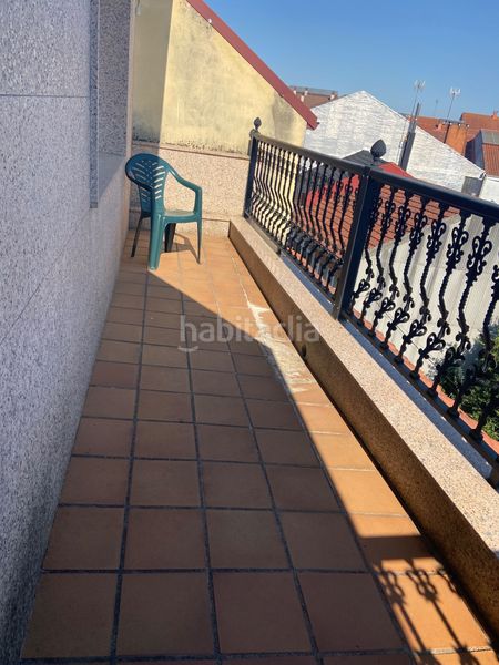 Foto 5100cc5c-301b-4a09-965a-03950c780a74. Edificio  completo en Lalín