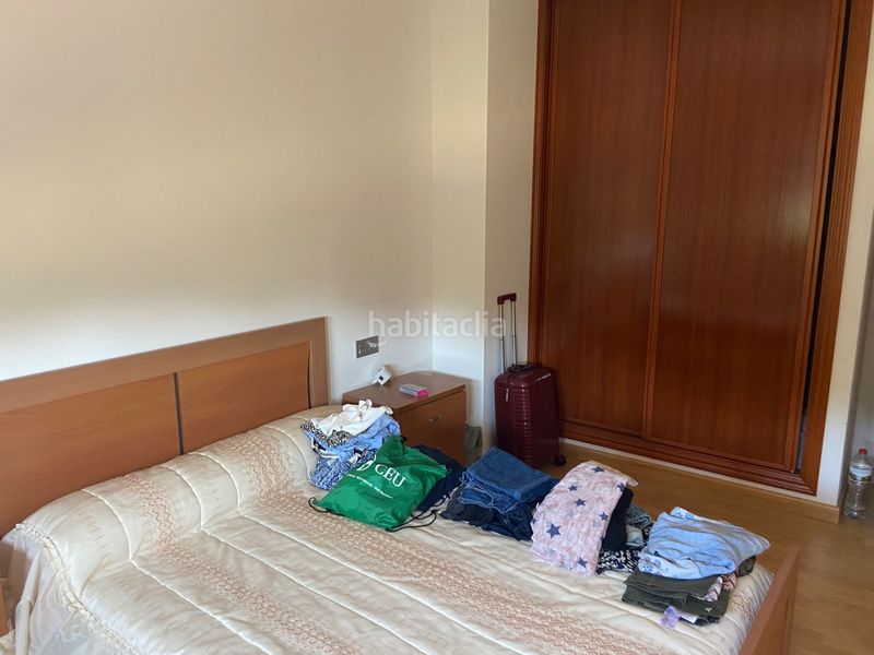 Foto 56fc5984-5526-42a6-a7fa-ca6f691fe4da. Edificio  completo en Lalín