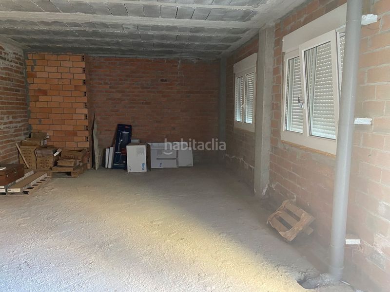 Foto e91f3668-bf59-42e8-9645-f77f06a17a7d. Edificio  completo en Lalín