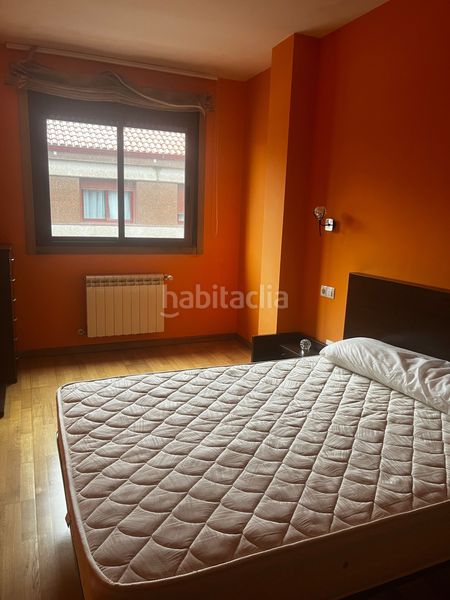 Foto b43a85f9-bc37-452d-ba1b-21b94a0004e7. Apartament amb calefacció a Silleda