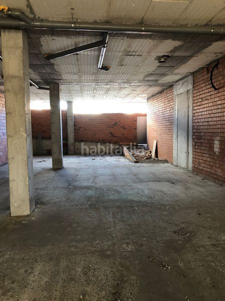 Foto 5b9b6239-a660-4ffd-8d83-b4c70021c649. Local comercial a Silleda