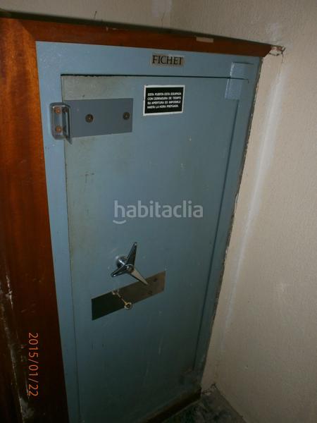 Foto 3ea2c0b2-9a69-4f37-9c8b-d96b44a2a559. Lloguer local comercial a Lalín