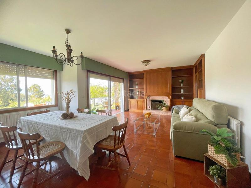 Foto 4eae46ed-d430-4309-93fa-4e37e14c1888. Casa  con piscina para entrar a vivir en Camos Nigrán
