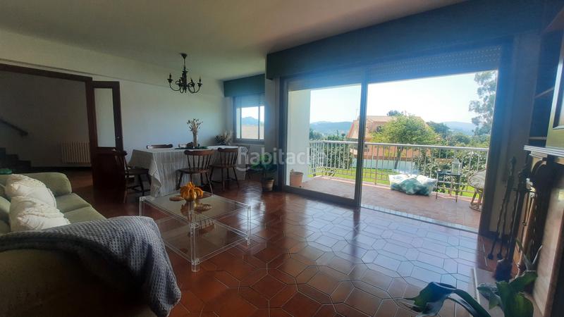 Foto 696d8b3d-2cd5-4b2b-aa01-908283e9c2bf. Casa  con piscina para entrar a vivir en Camos Nigrán