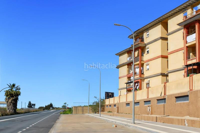 Foto 14071a1d-1483-4d46-9905-19c02892e86b. Piccolo appartamento con parcheggio in Lepe