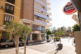 Local Comercial a Calle MARINA